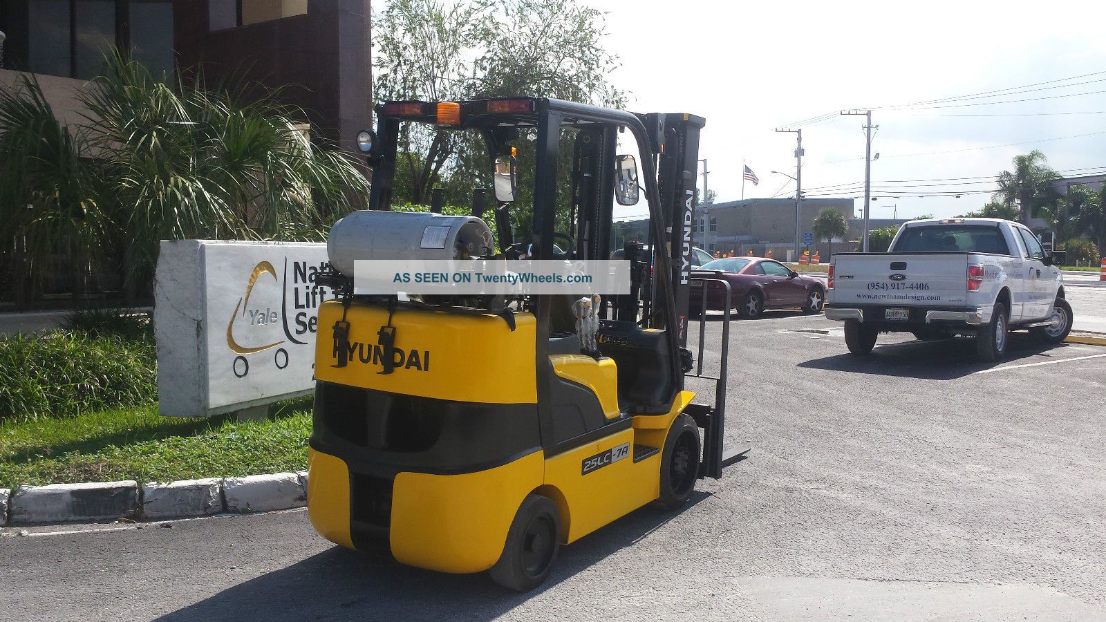 2015 Hyundai Forklift Custom 25lc - 7a 5000lbs
