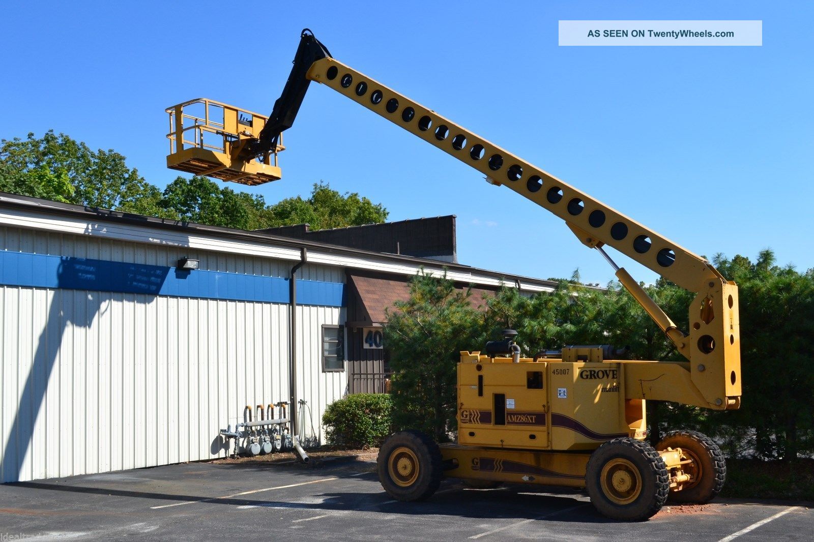 Grove Amz86xt 80/86 Ft 4x4x4 Articulated Knuckle Boom Man Lift Aerial