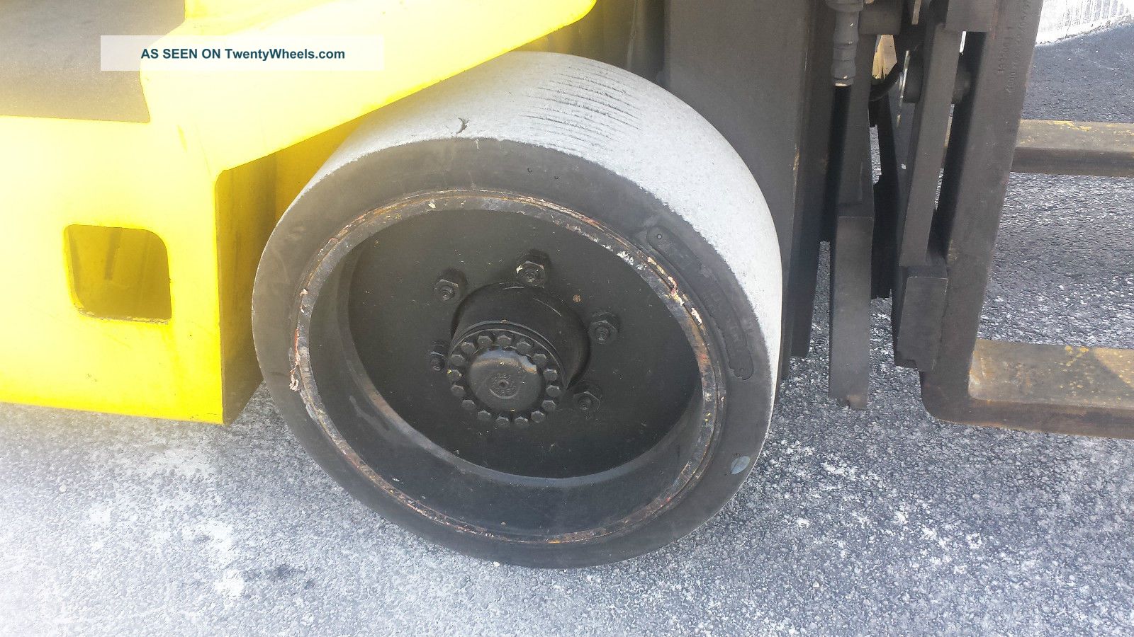 Hyster Forklift 15, 500lbs All Trip Mast S/s 4way Valve