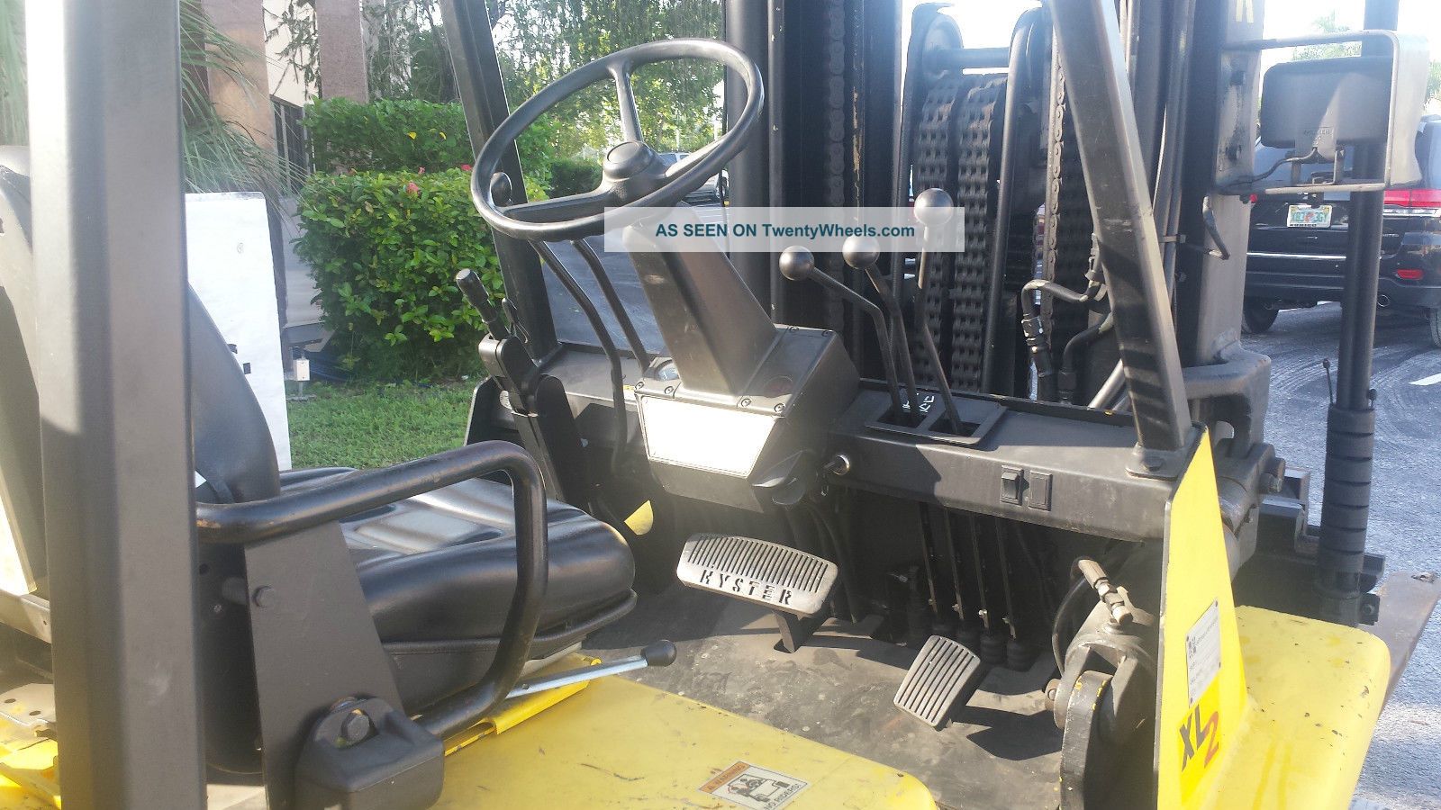 Hyster Forklift 15, 500lbs All Trip Mast S/s 4way Valve