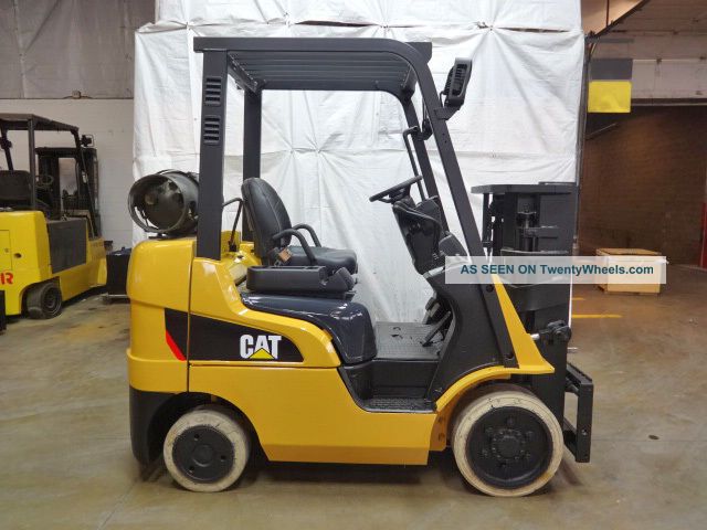 2012 Caterpillar 2c5000 5000lb Smooth Cushion Forklift Lpg Lift Truck Hi Lo Forklifts photo