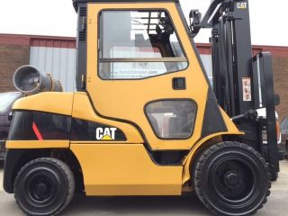Unit 1 2010 Caterpillar Pneumatic 7000 Lb 2p7000 Full Cab & Heat Forklift photo