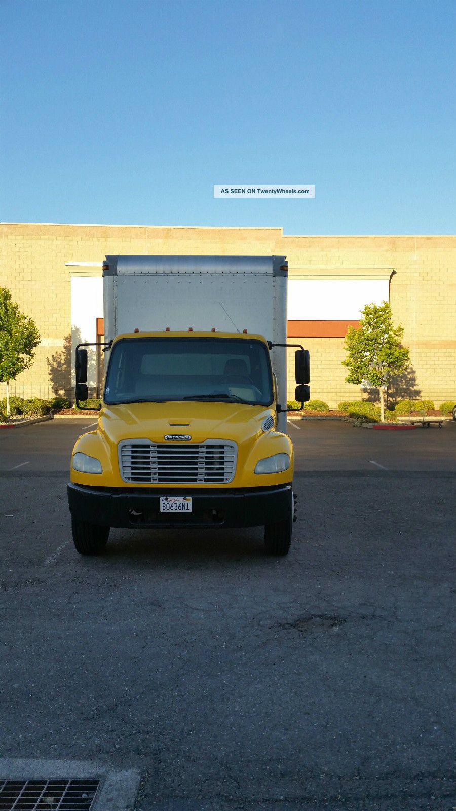 2006 Freightliner M2 106 Box Trucks / Cube Vans photo
