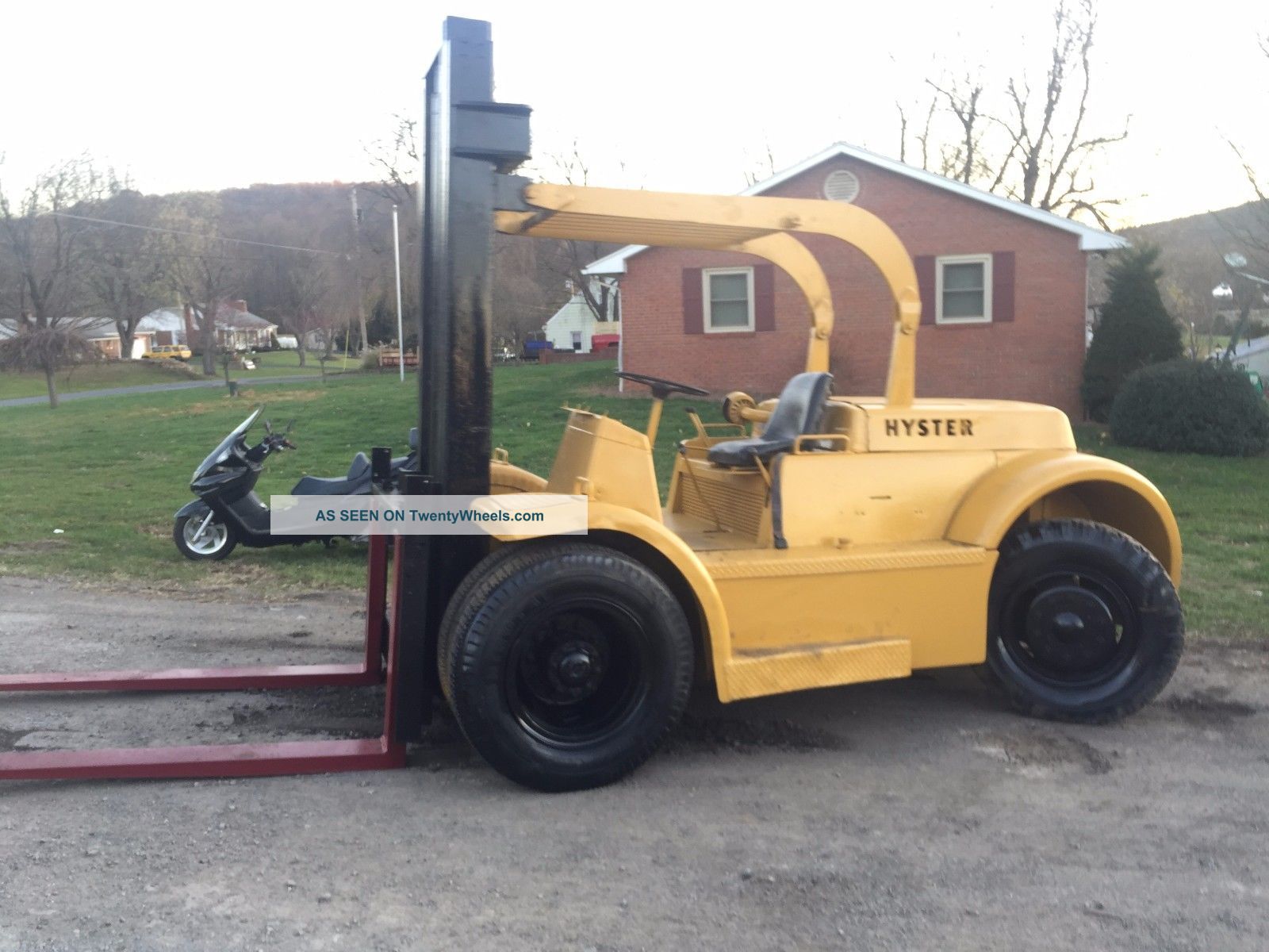 Hyster 20000 Lb Forklift 6 Cylinder Engine Dual Tires Fork Lift Forklifts photo