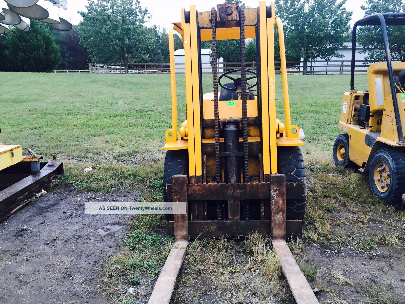 Hyster Rough Terrian Forklift 6000 Lb Forklift Gas Bob Cat Rubber Tire