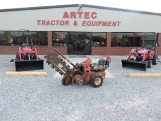 2010 Ditch Witch Rt12 Trencher - - - Self Propelled photo