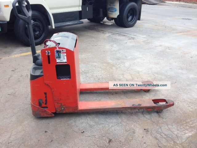 Linde Electric Egu2002 4000lb Pallet Jack Forklift Lift Truck Forklifts photo