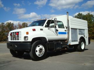 2002 Chevrolet Gmc C - 7500 Mechanic Truck Welder Air Compressor photo