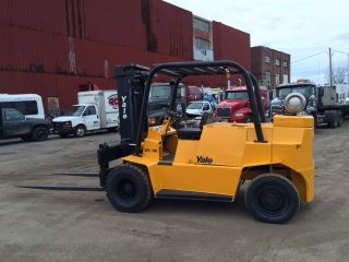 Yale 10,  000lbs Forklift photo