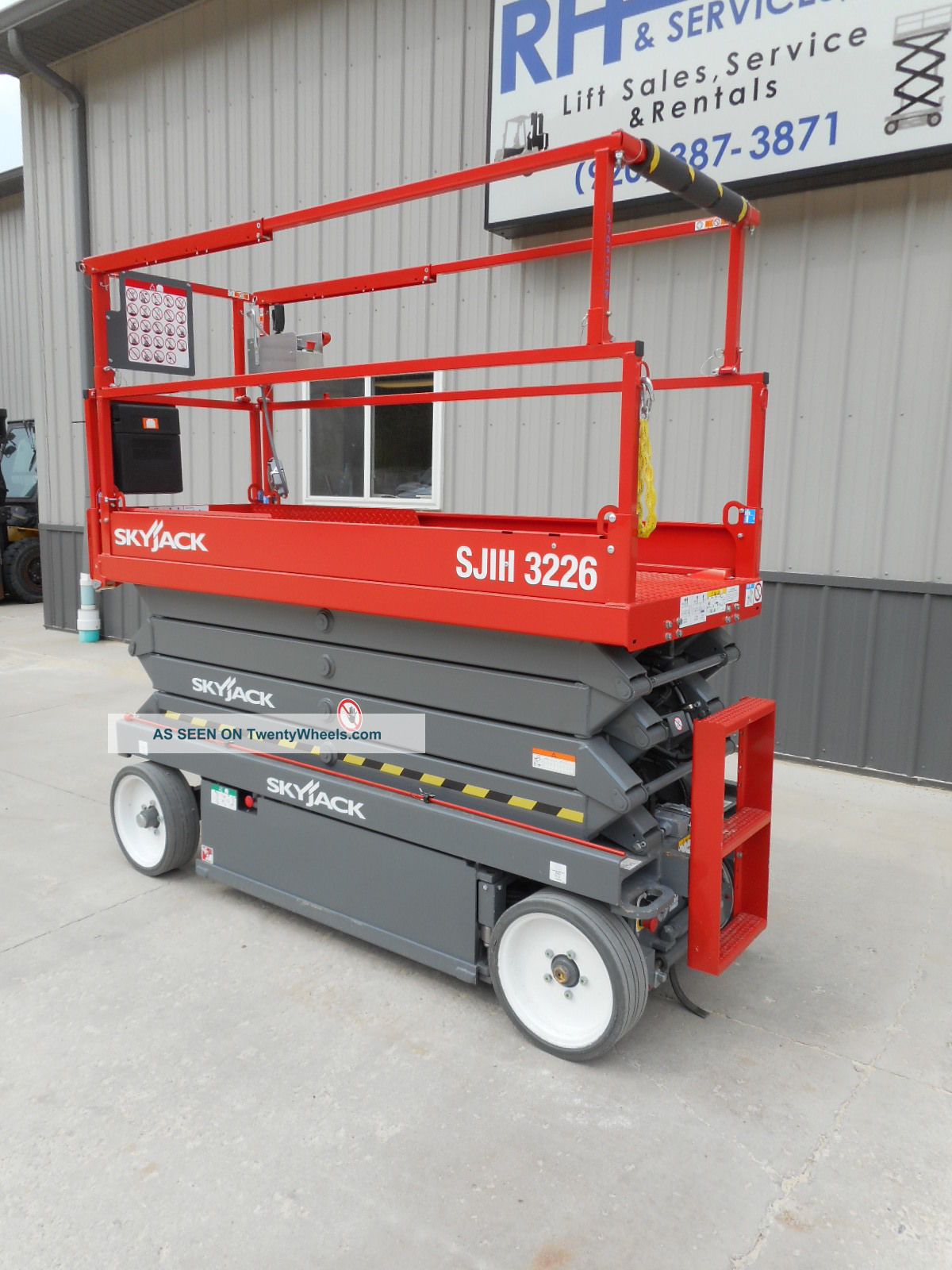 2015 Skyjack Sjiii3226 Scissor Lift Aerial Lift Scissor & Boom Lifts photo