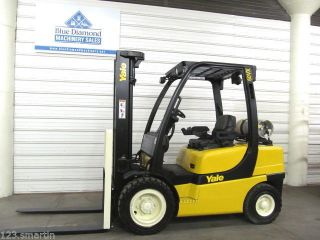 2006 ' Yale 6,  000 Pneumatic Tire Forklift,  Lp Gas,  3 Stage,  S/s,  Glp060 photo