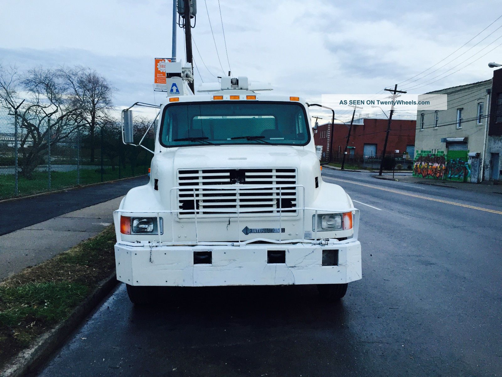 1999 International 4700 Utility / Service Trucks photo