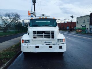 1999 International 4700 photo