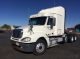 2010 Freightliner Cl12084st - Columbia 120 Sleeper Semi Trucks photo 1