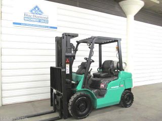 2007 Mitsubishi Fg25n 5,  000 Lb.  Forklift,  Pneumatic Tire,  Cat P5000,  Toyota photo