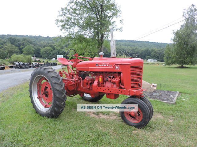 International Farmall M Tricycle Farm Tractor 540 Pto Rear Remotes Draw Bar Tractors photo