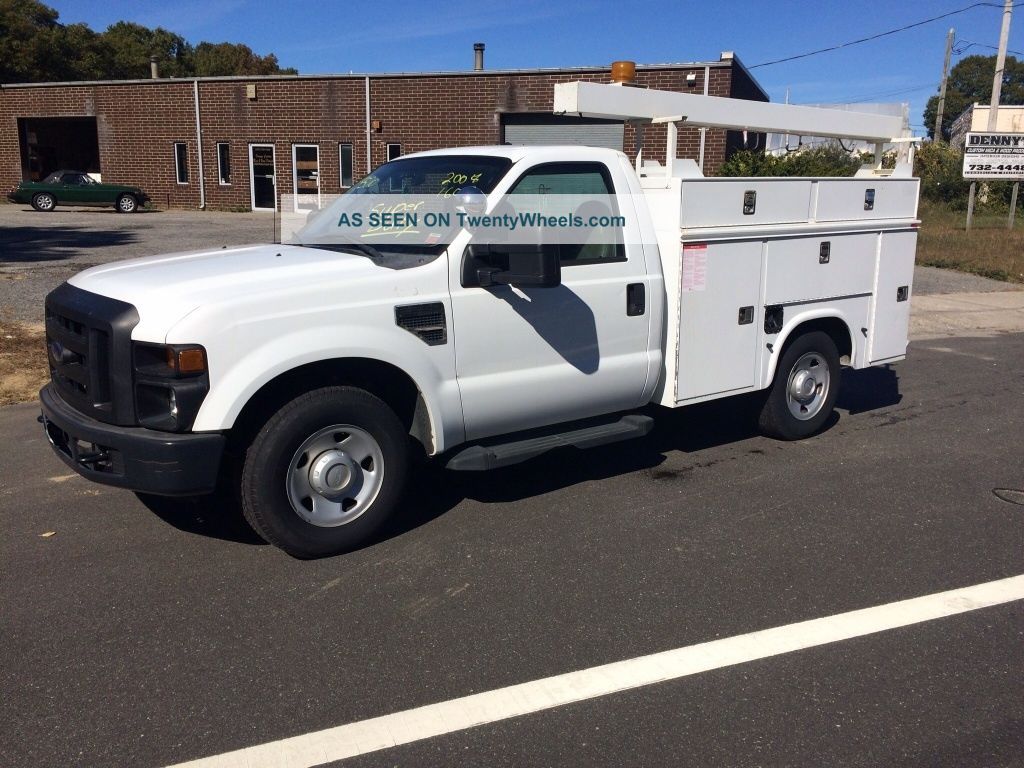 2008 Ford Duty F - 250 Srw Utility / Service Trucks photo