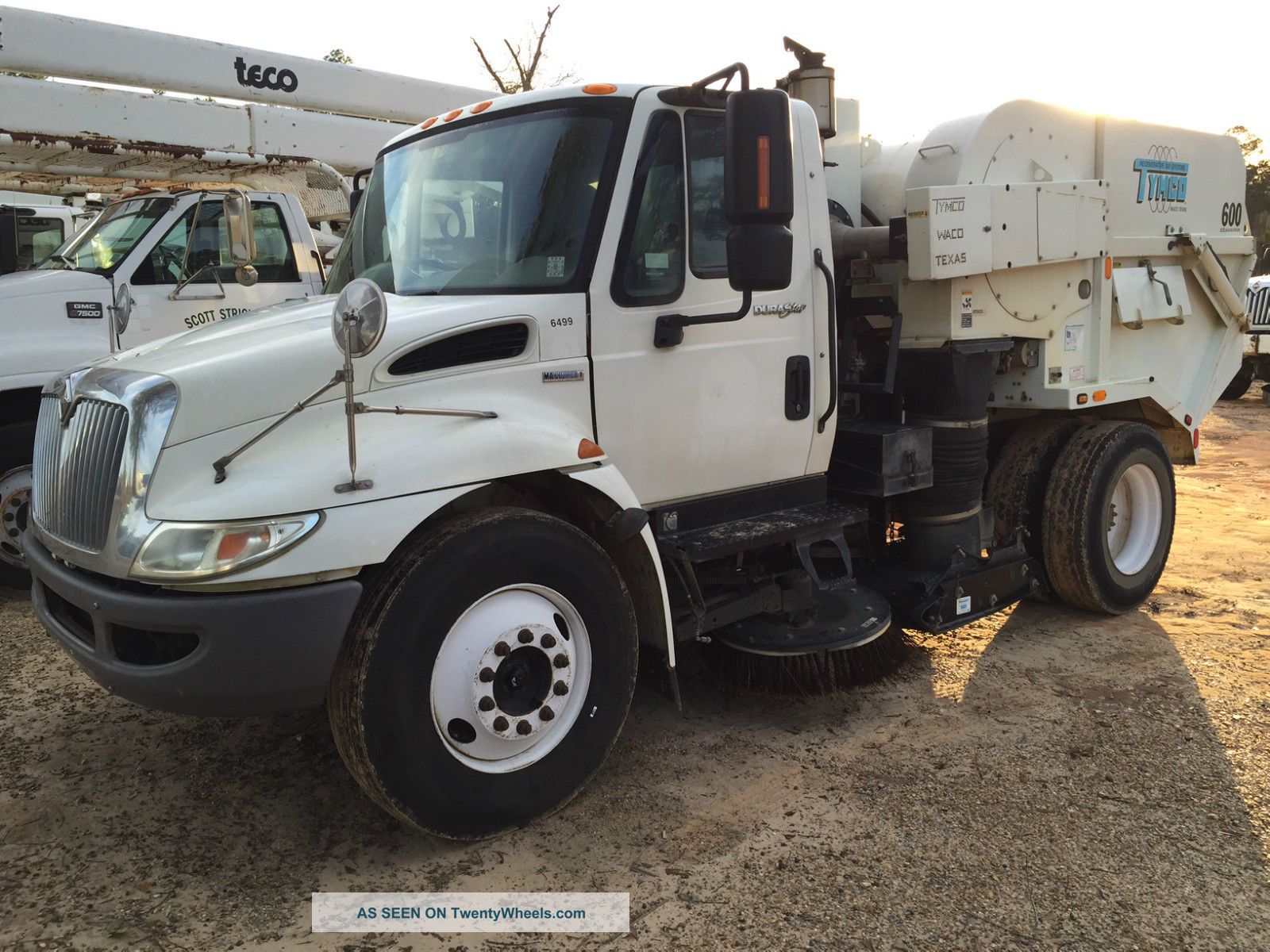 2009 International Durastar 4300 Other Medium Duty Trucks photo
