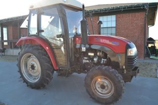 Yto 354 4x4 Cab Diesel Tractor 35hp photo
