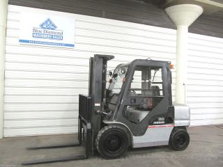 2006 ' Nissan 6,  000 Diesel Pneumatic Tire Forklift,  Cab,  3 Stage,  S/s,  8fgu30 photo