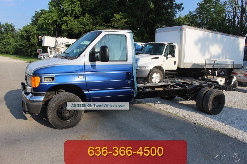 2004 Ford E450 Other Vans photo