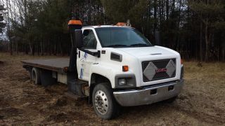 2005 Gmc photo