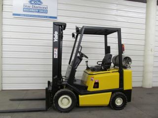 Yale Glp040,  4,  000 Pneumatic Forklift,  Lp Gas,  Three Stage,  Sideshift,  Propane photo