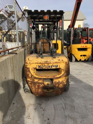 Komatsu Forklift photo