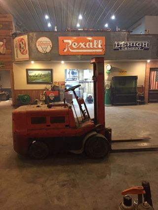 Clark Gas Forklift Ready For Your Shop photo