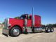 2016 Peterbilt 389 Sleeper Semi Trucks photo 1