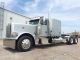 2016 Peterbilt 389 Sleeper Semi Trucks photo 5