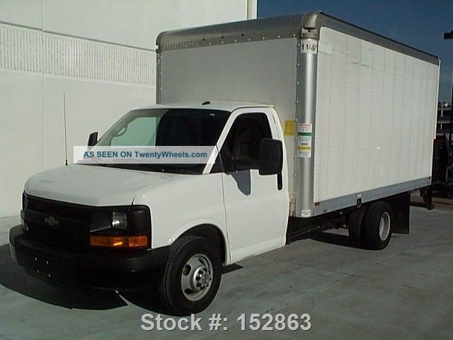 2014 Chevrolet Express 3500 Box Truck 6.  0l Load Ramp Box Trucks / Cube Vans photo