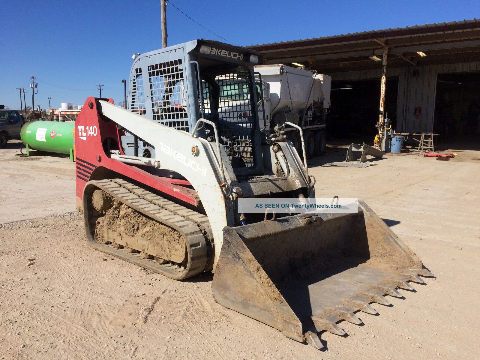2005 Takeuchi Tl140 Multi - Terrain Compact Crawler Loader/skid Steer; 2335 Hrs Skid Steer Loaders photo