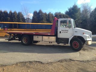 1994 Freightliner Fl - 70 photo