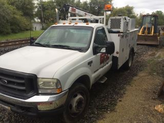 2003 Ford F550 photo