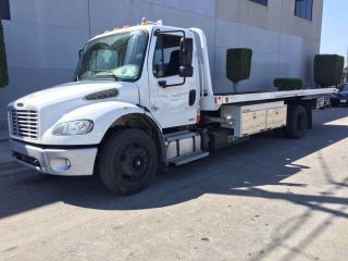 2012 Freightliner M2 photo