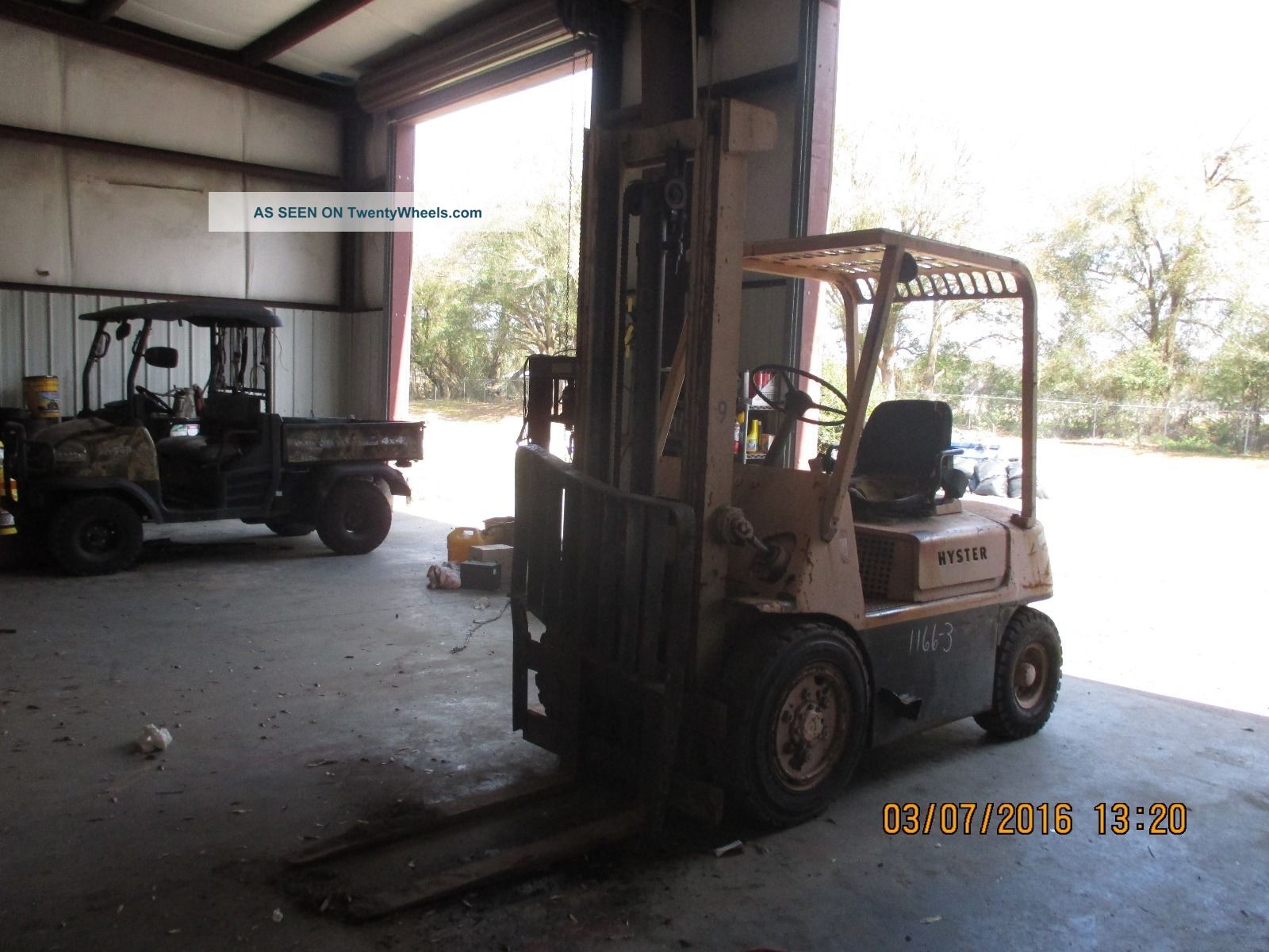 Hyster H40h Pnuematic Forklift,  Powered By Ford Gas Engine,  Has Issues Forklifts photo