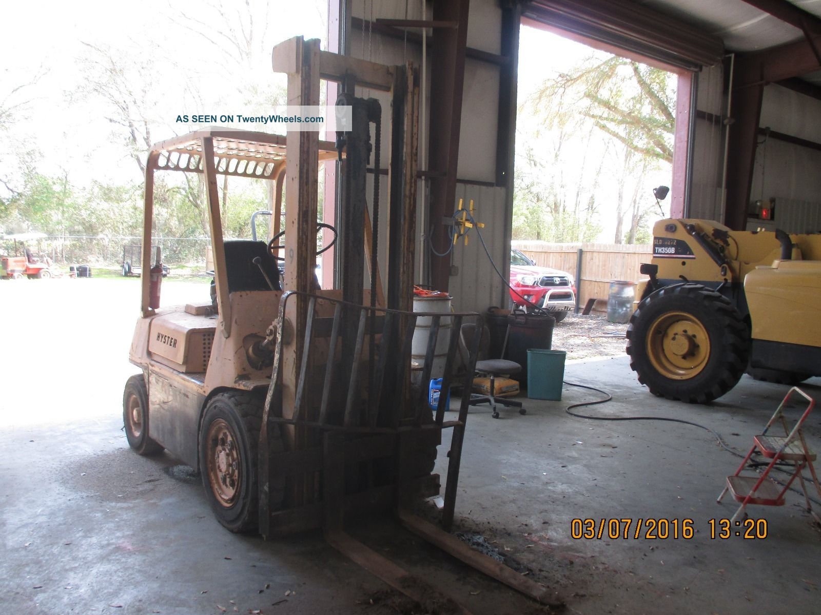 Hyster H40h Pnuematic Forklift, Powered By Ford Gas Engine, Has Issues