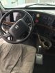 2008 Volvo Vnl 670 Sleeper Semi Trucks photo 2