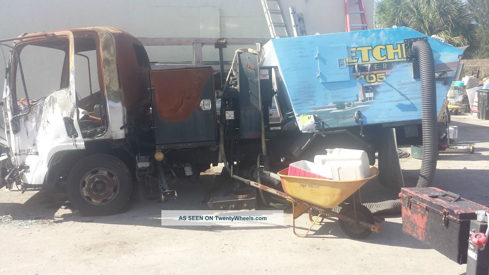 2008 Isuzu Truck Other Medium Duty Trucks photo
