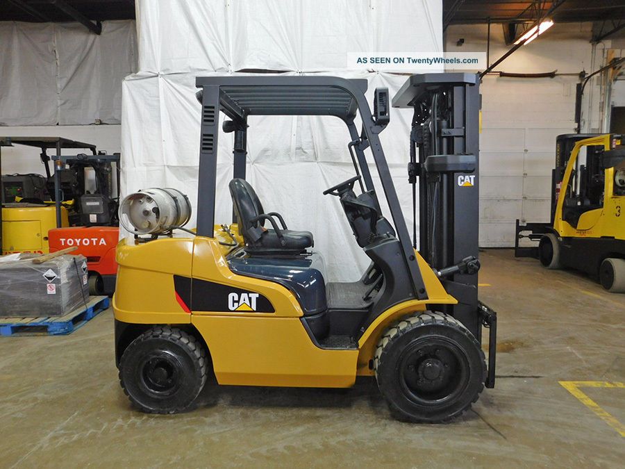 2010 Cat Caterpillar 2p6000 6000lb Pneumatic Forklift Lpg Lift Truck Hi Lo Forklifts photo