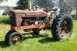 1952 Farmall M Tractor,  Vintage,  Live Hydraulics,  Disc Brakes, photo