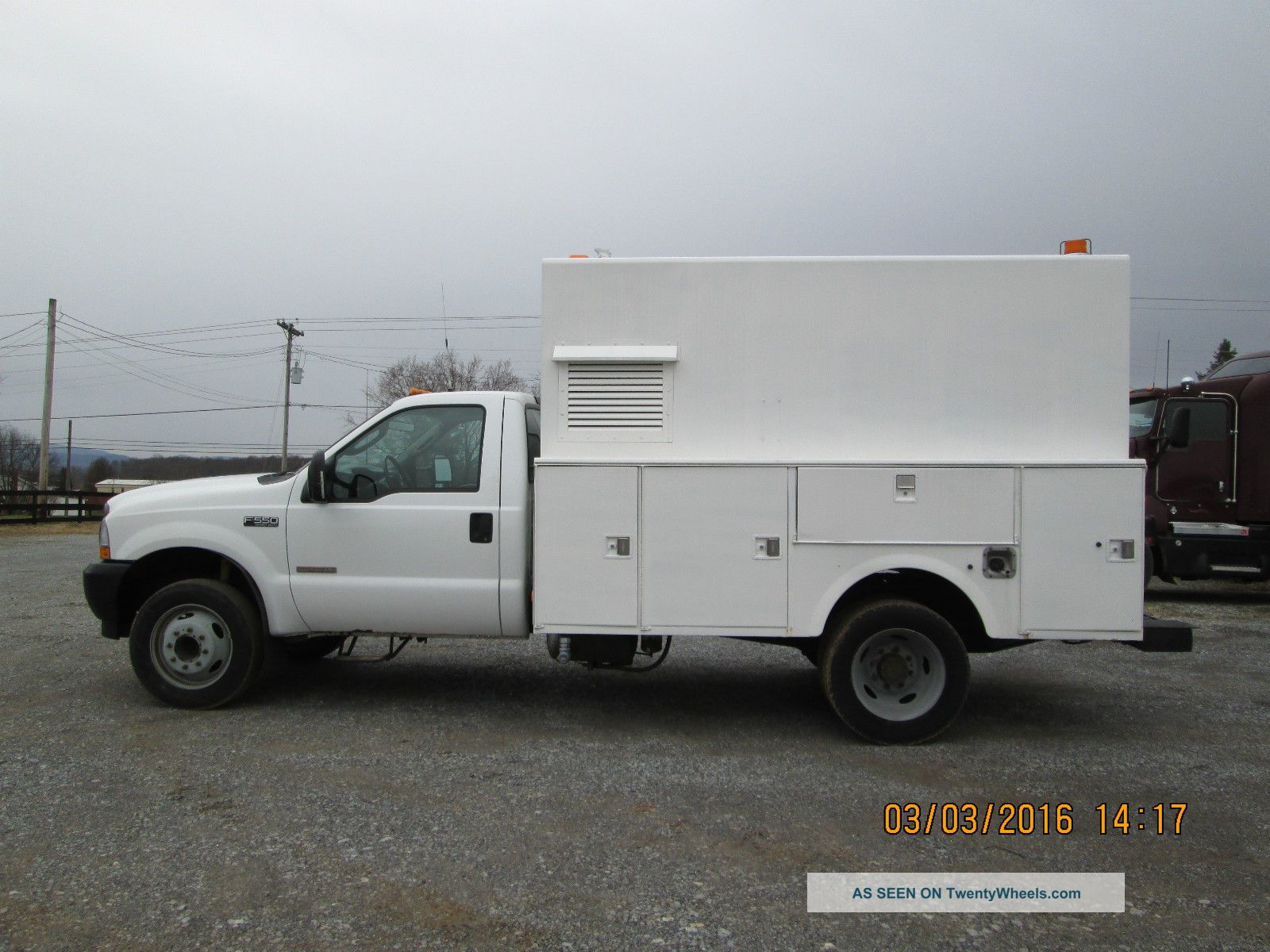 2003 Ford F - 550 Utility / Service Trucks photo