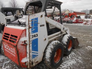 Bob Cat 743 Diesel Low Hrs 90% Tires In Pa photo