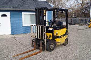 2008 Yale Glp040svx Veracitor 40vx 4,  000 Lbs Lpg 3 Stage Forklift Pneumatic Tire photo