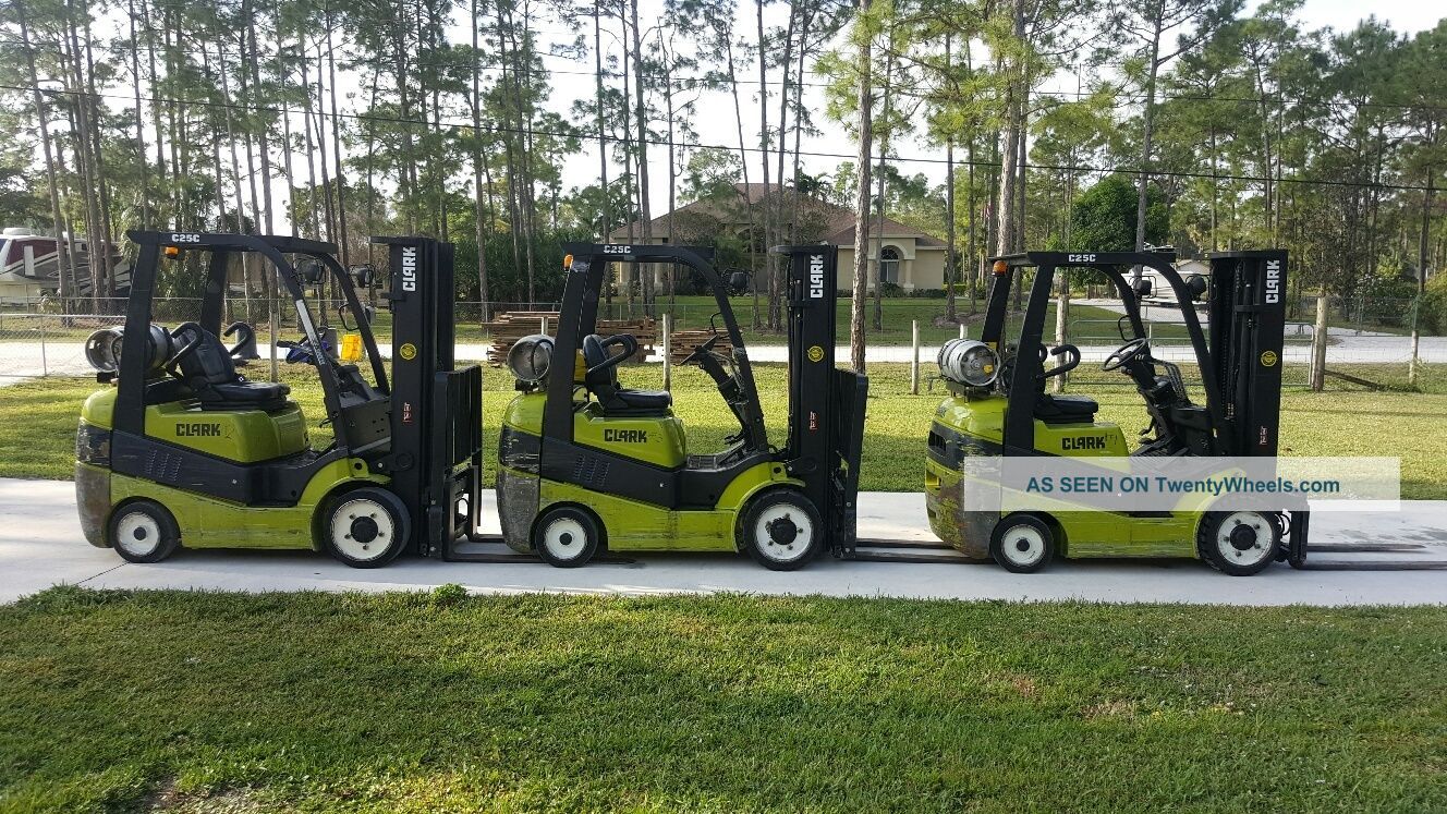 2012 Clark Forklift 5000 Lbs Forklifts photo