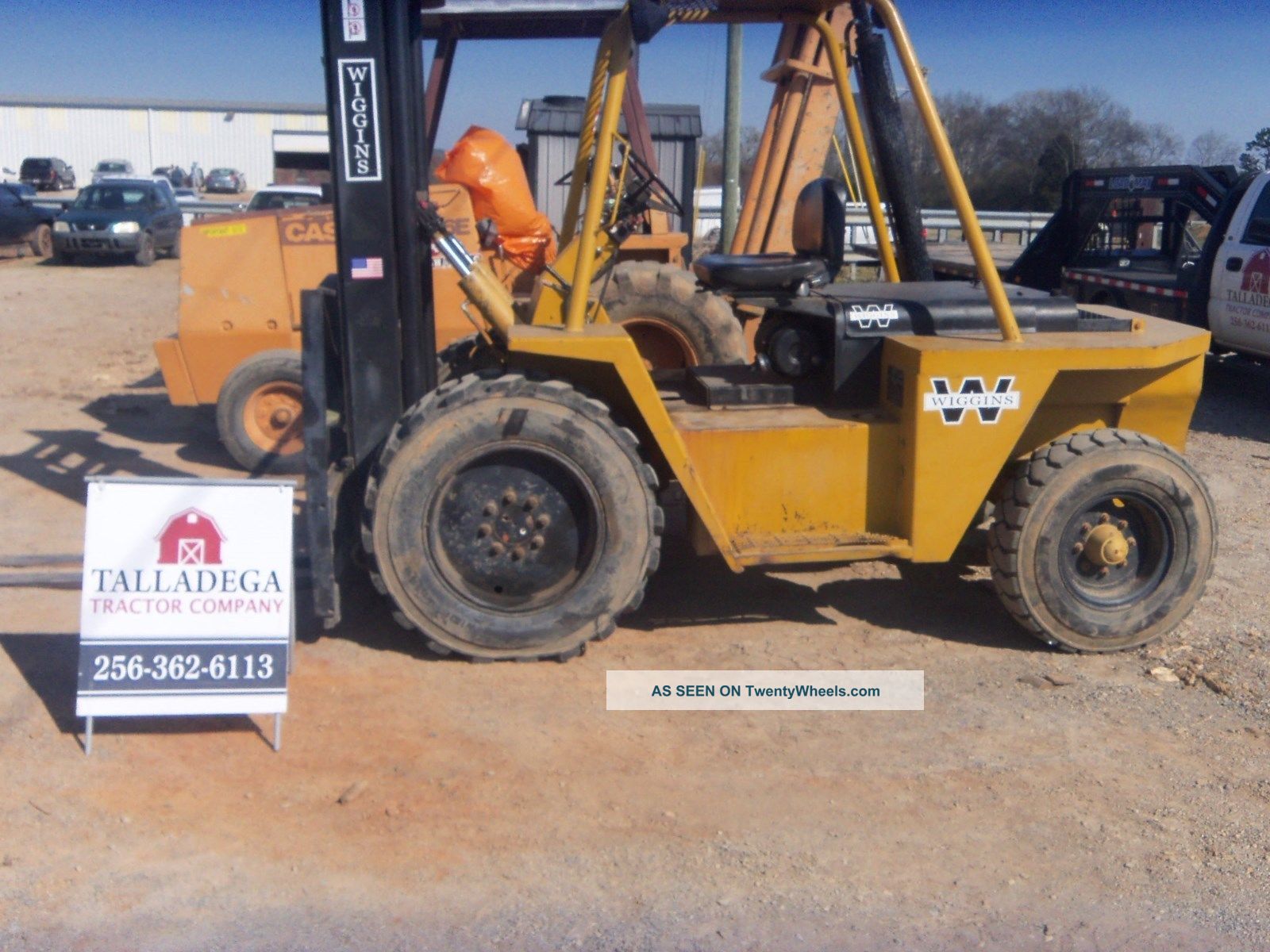 Wiggins Forklift Forklifts photo