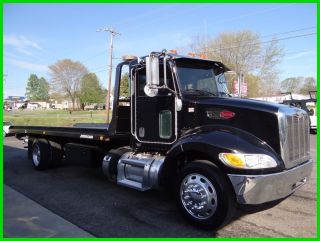 2012 Peterbilt photo