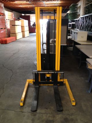 Semi Electric Pallet Stacker / Forklift 3300 Lb Capacity photo
