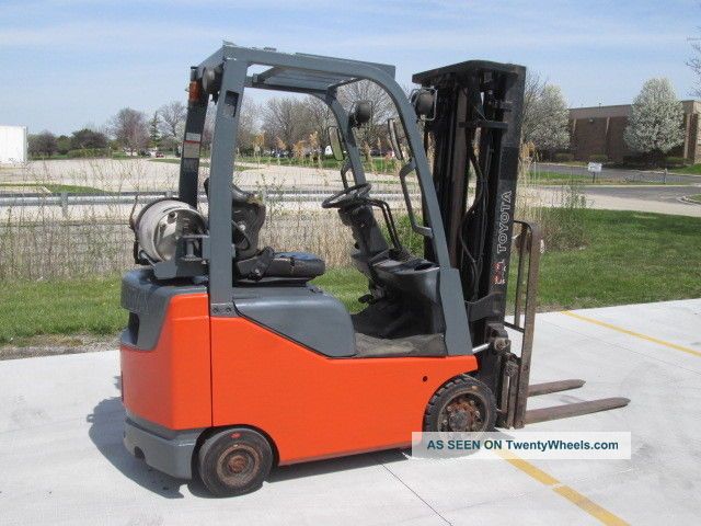 2012 Toyota 8fgcu15.  3500 Lb Capacity.  189 Inch Triple Mast Forklifts photo